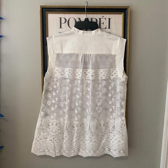 CAbi Prudence Sheer White Floral Lace Sleeveless Blouse - Picture 6 of 14